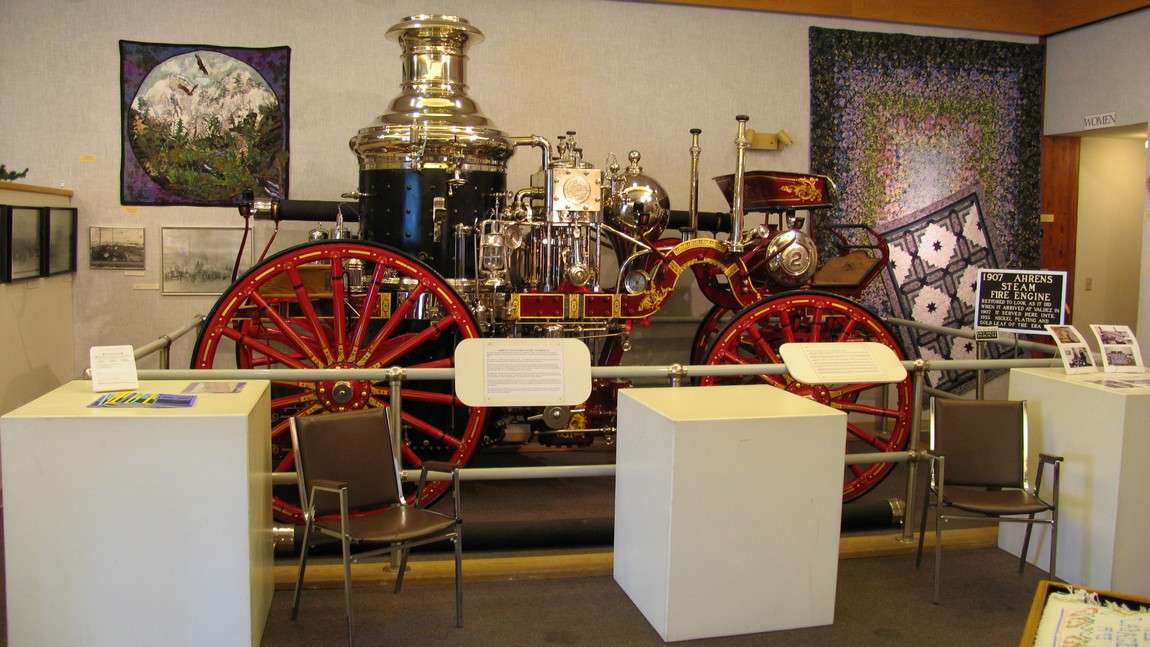 1907 Steam powered fire engine