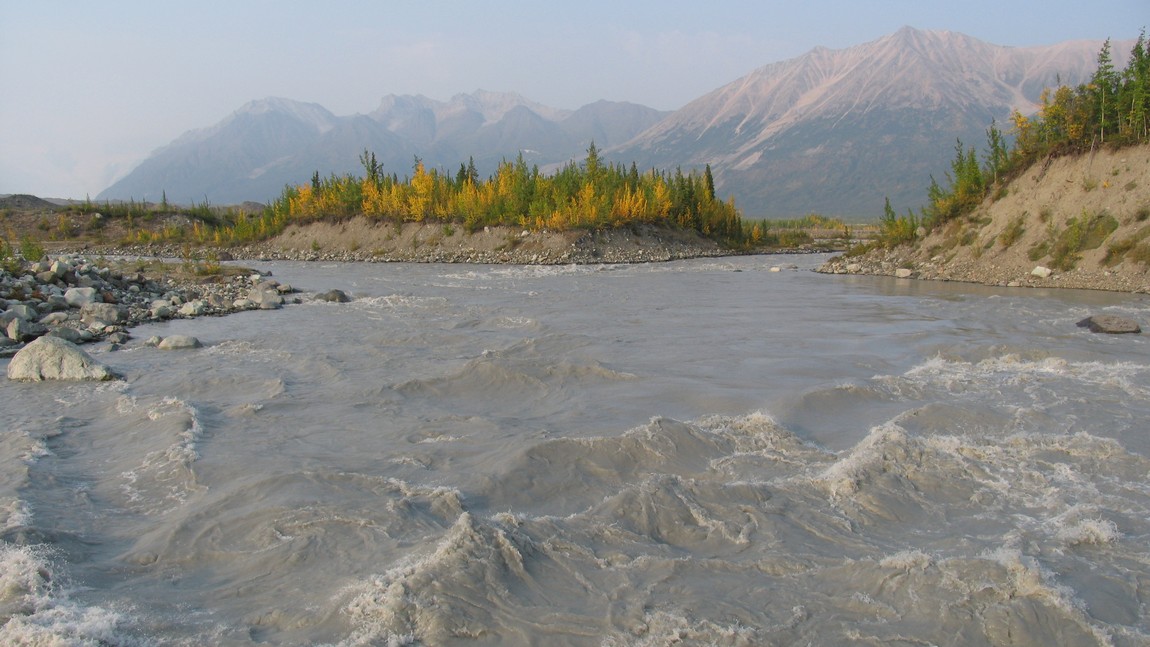 Crossing the Kennecott River