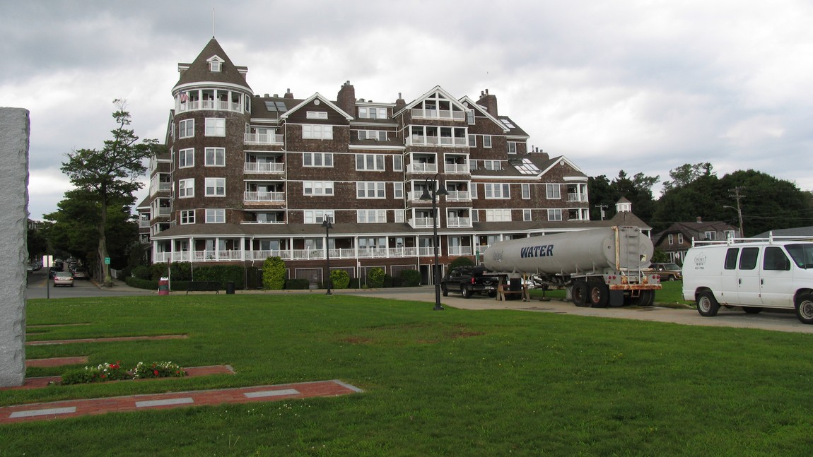 Large inn