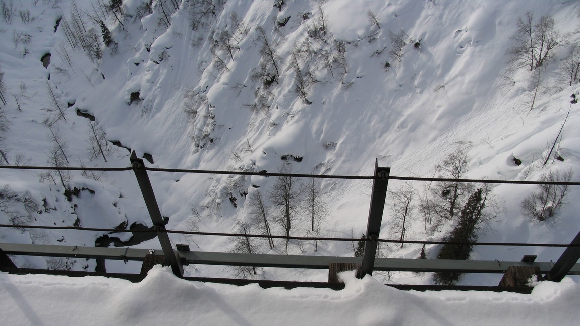 Looking down into Hurricane Gulch
