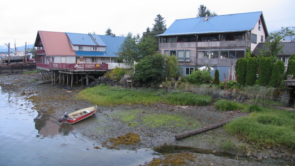 Shoreside houses