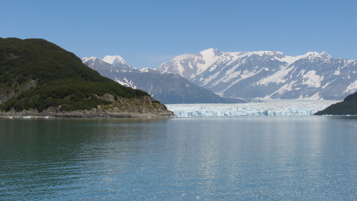 Approaching the Hubbard Glacier