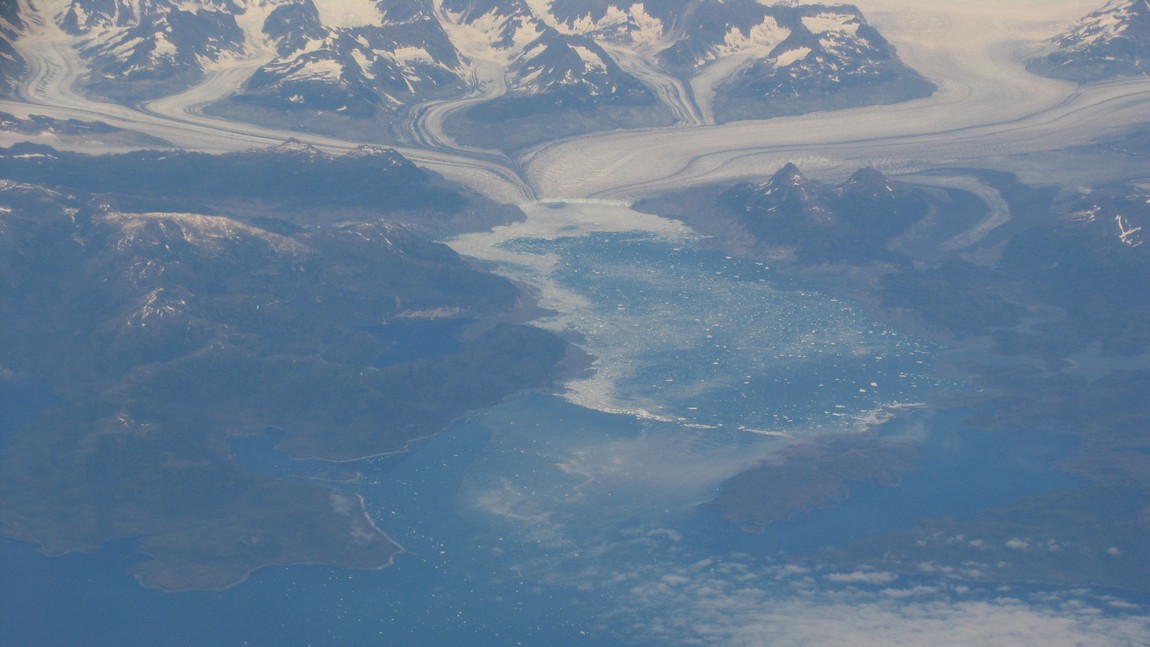 Glacier west of Columbia Glacier