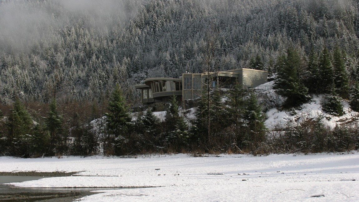 Mendenhall Glacier visitors center