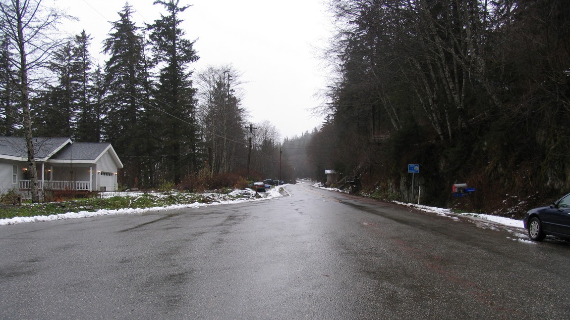 End of Thane Road