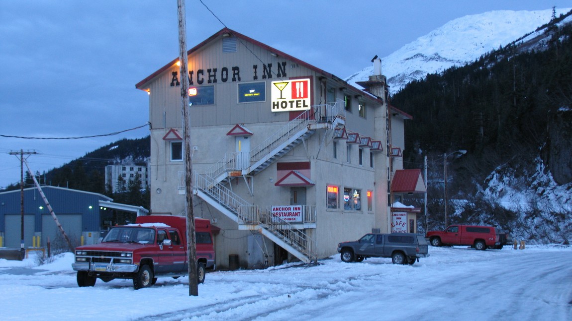 Anchor Inn Hotel