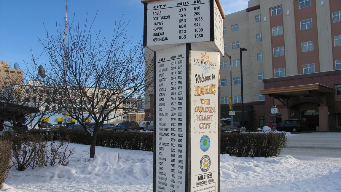 Distance marker