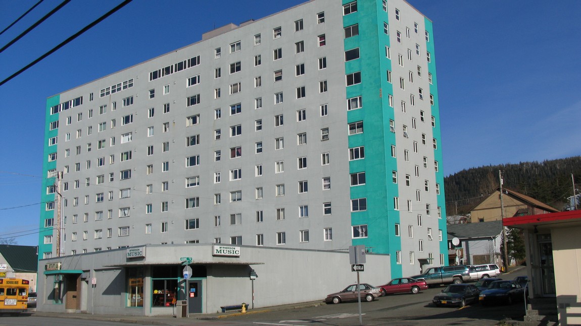 Apartment complex