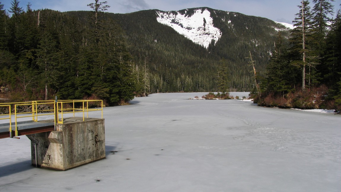 Frozen Carlanna Lake
