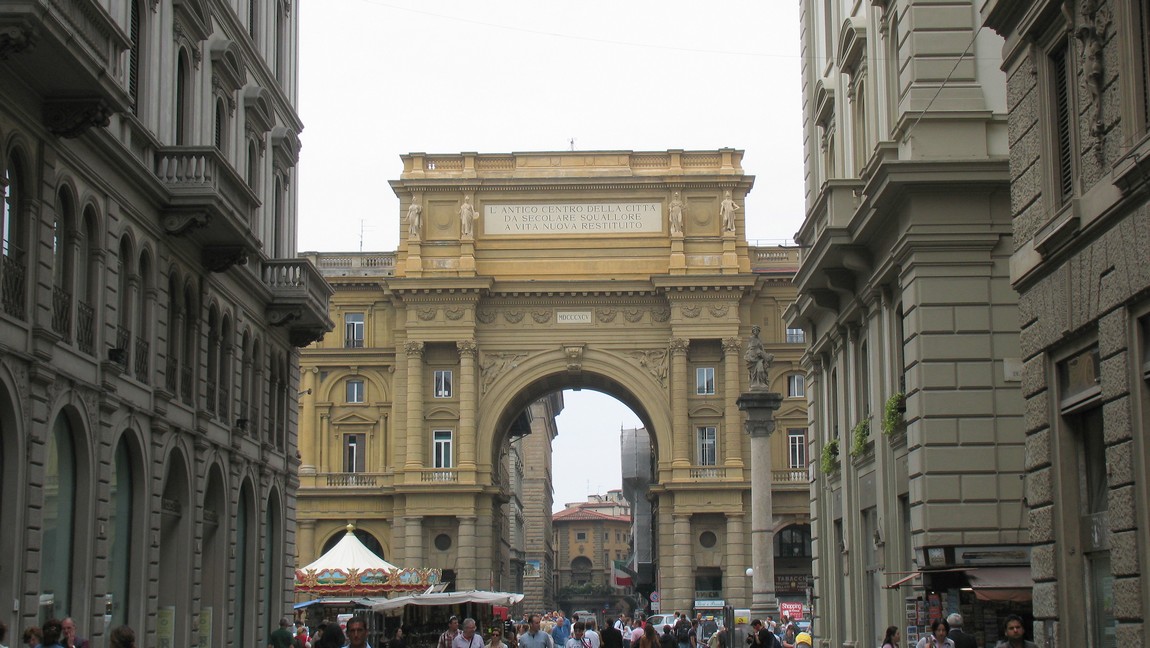 Piazza Della Repubblica