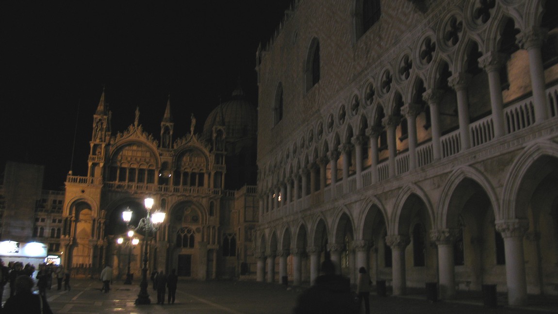 Doge's Palace at night