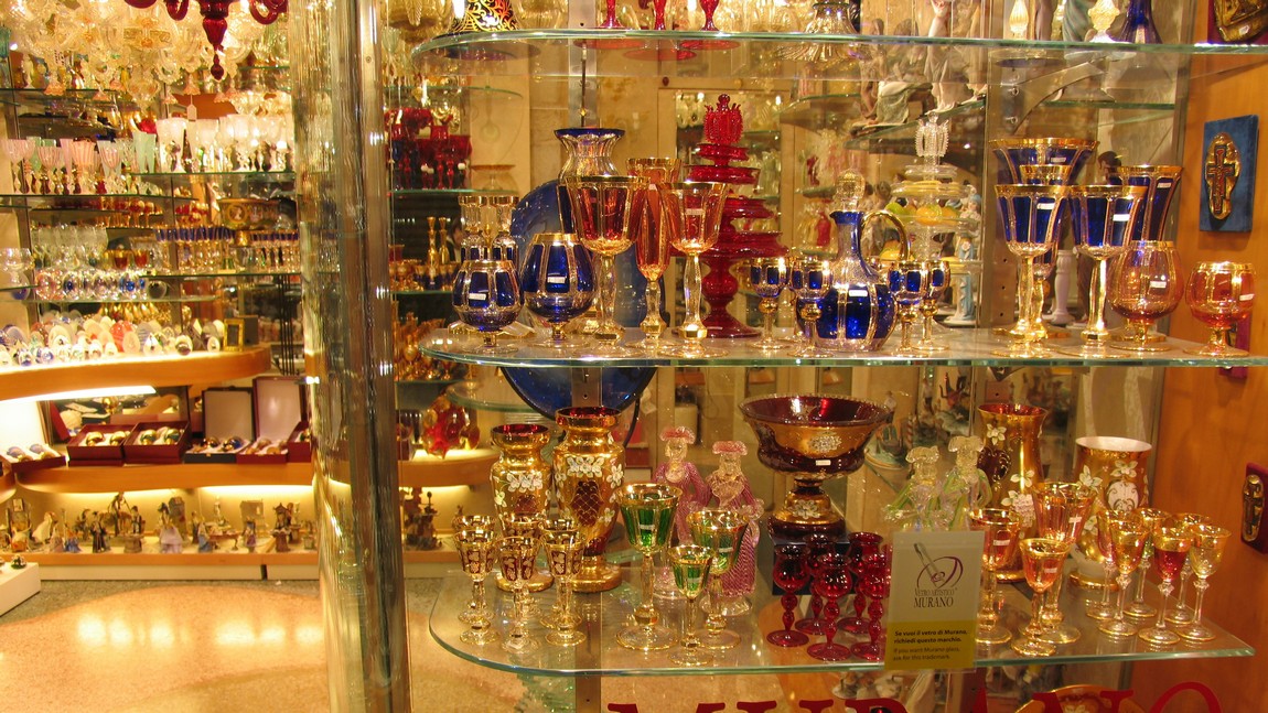 Murano glass store