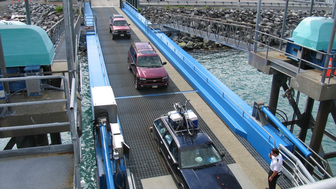 More cars loading