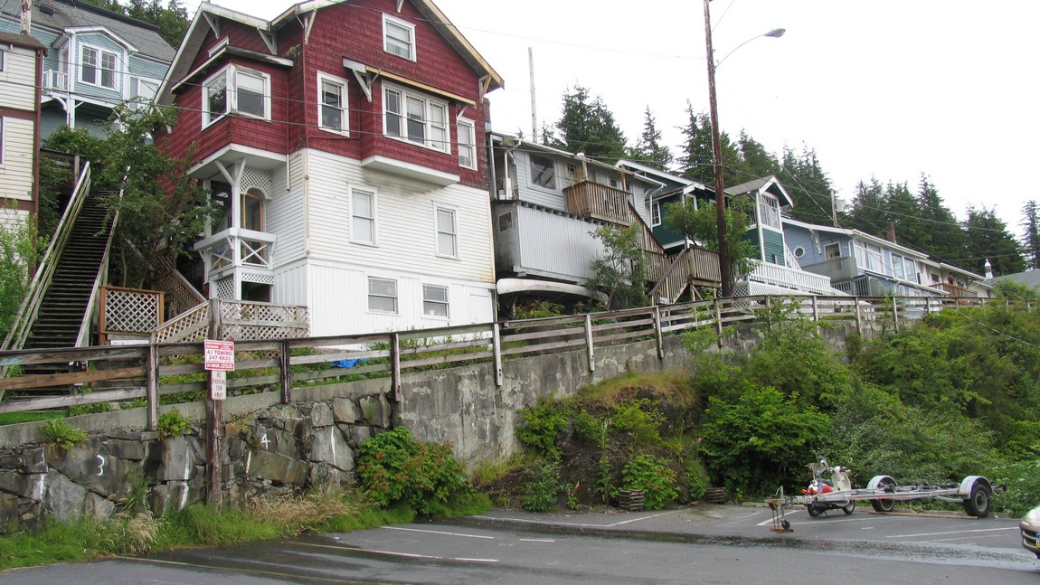 Houses near downtown