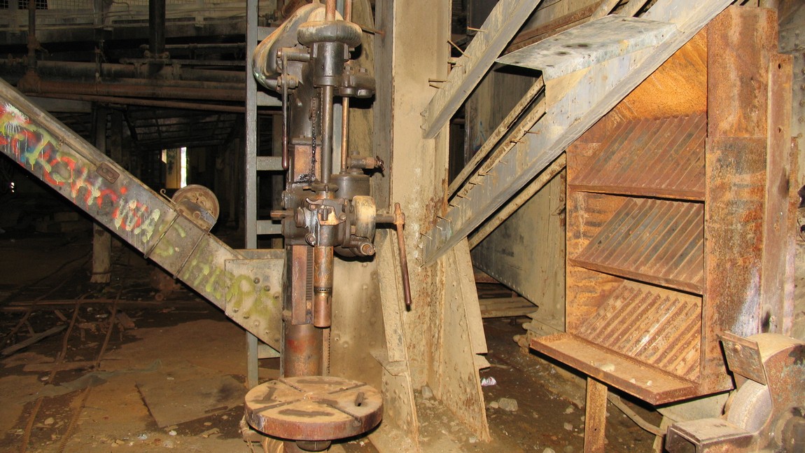 Machine shop in the gold dredge