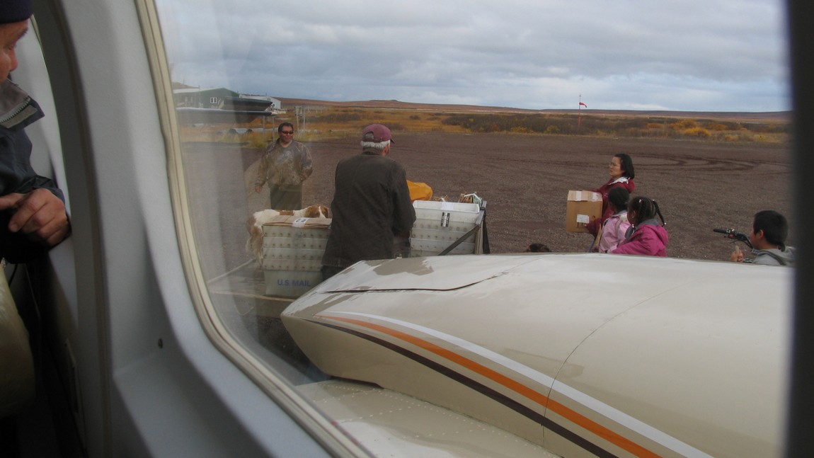 Unloading the airplane