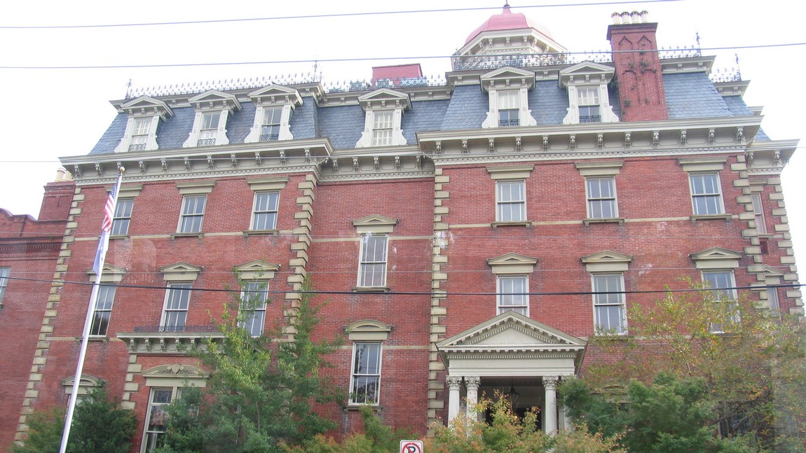 Bus tour in Charleston