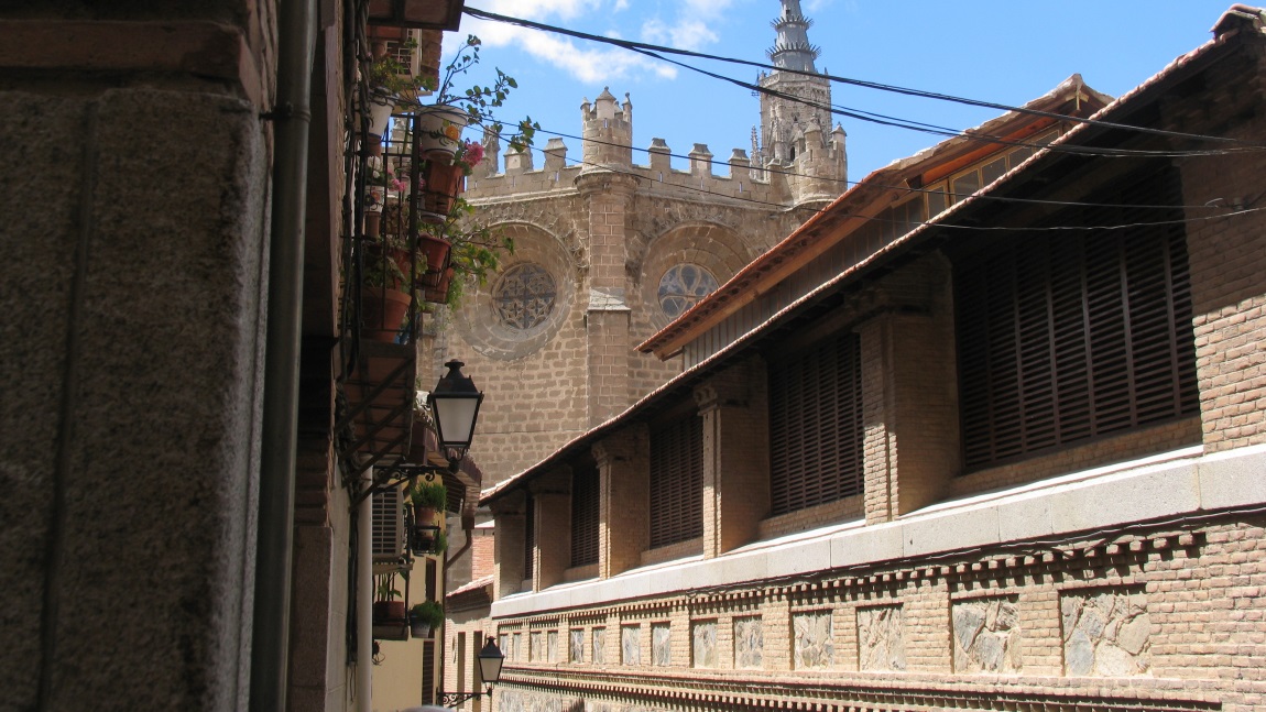 Walking around Toledo
