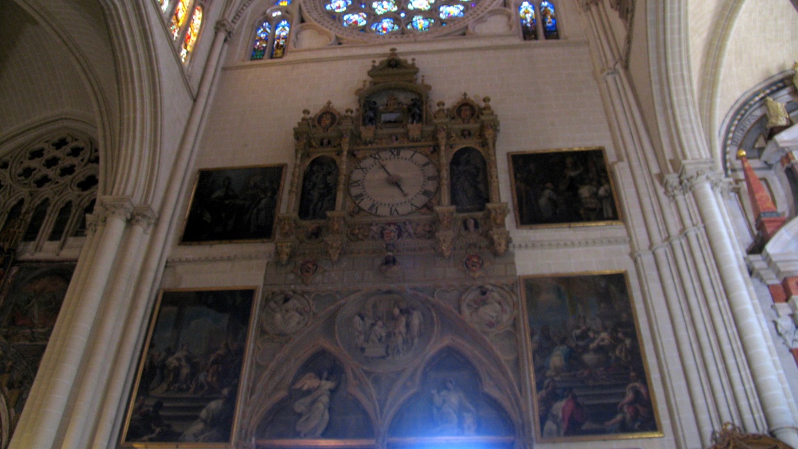Inside the Santa Iglesia Catedral Primada de Toledo church