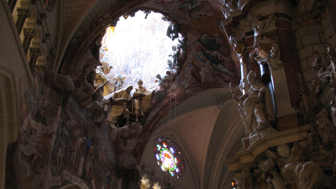 Inside the Santa Iglesia Catedral Primada de Toledo church