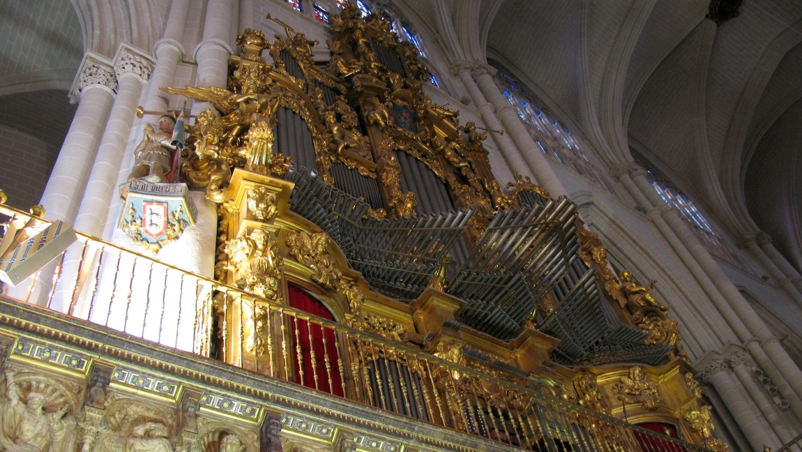 Inside the Santa Iglesia Catedral Primada de Toledo church