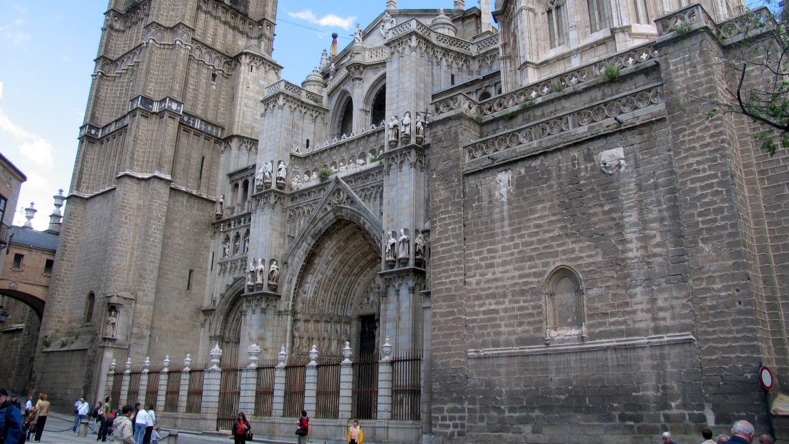 Exterior view of the Santa Iglesia Catedral Primada de Toledo church