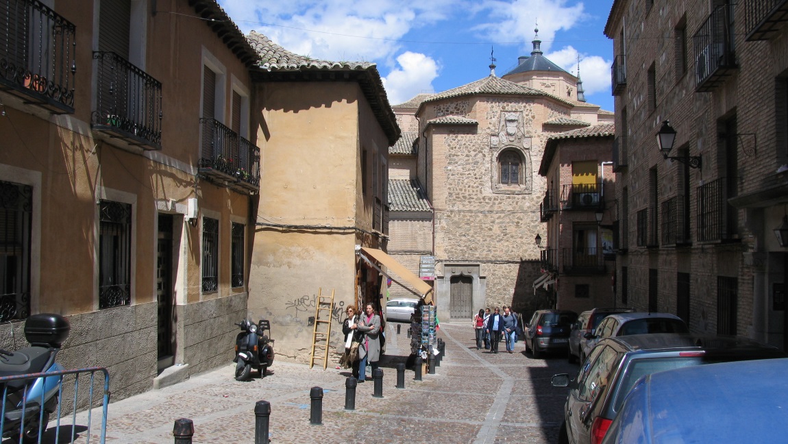 Walking around Toledo