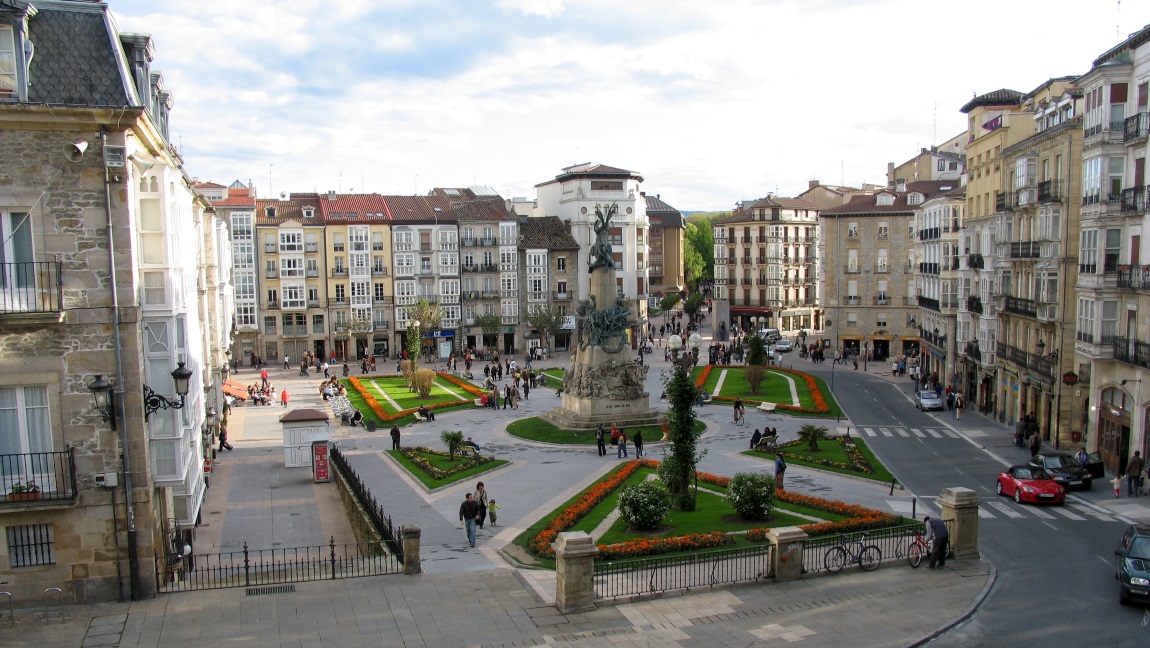 Plaza de la Virgen Blanca