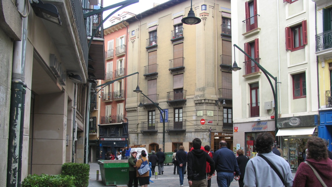 Calle Mercaderes in Pamplona