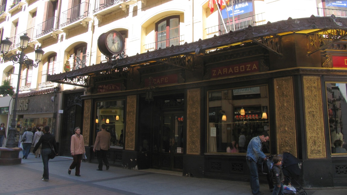 Calle de Alfonso in Zaragoza
