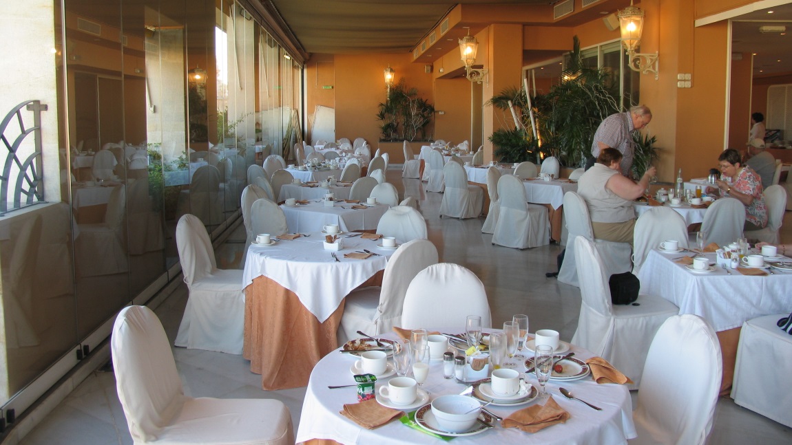 Breakfast at the Astoria Place Hotel