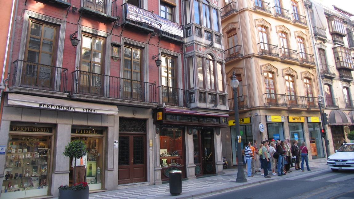 Walking on Calle Reyes Catlicos