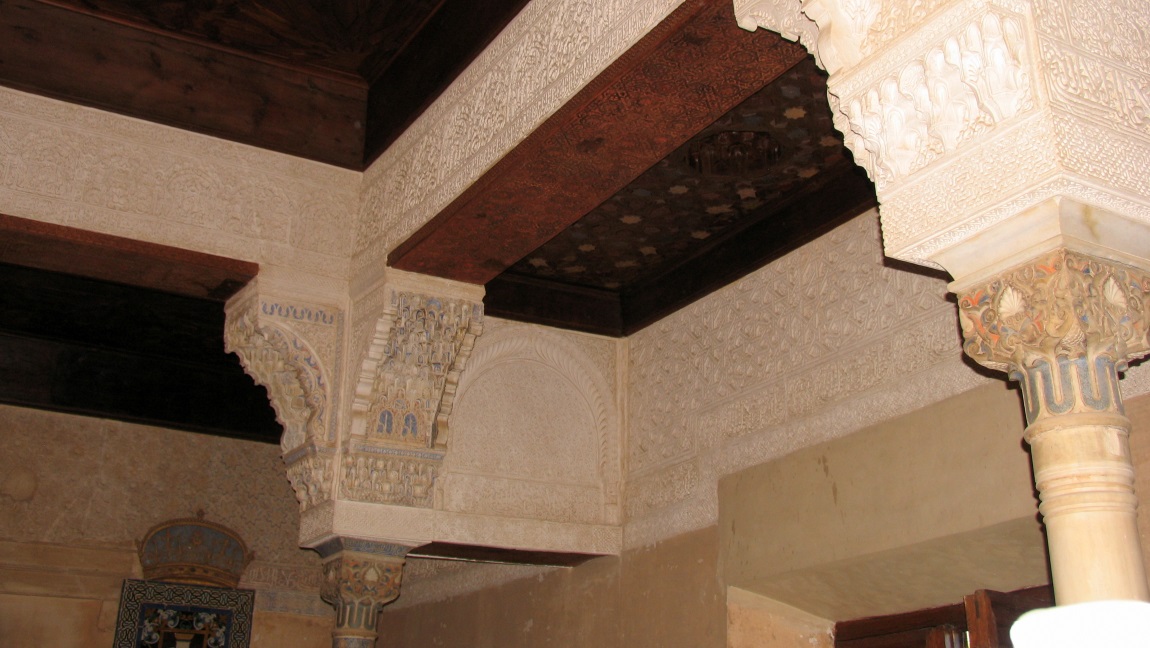 Exploring La Alhambra