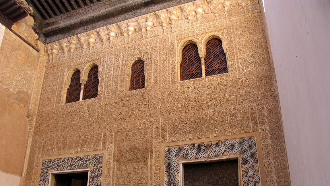 Exploring La Alhambra