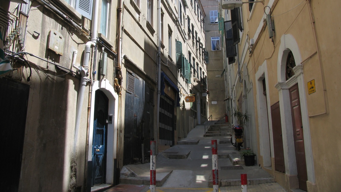 Benzmira's Alley