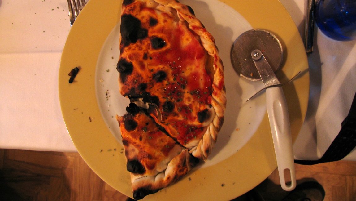 Eating pizza
