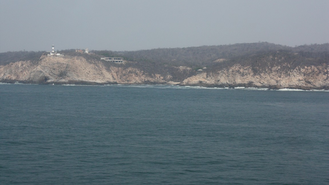 Approaching Huatulco