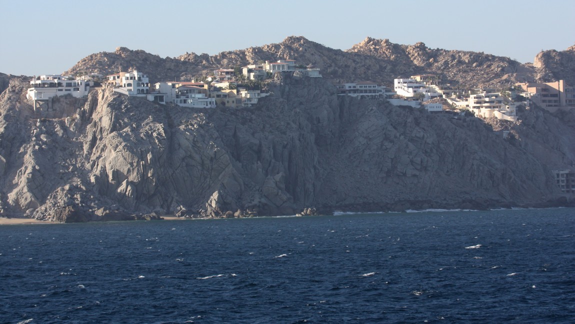 Resorts on the western cliffs