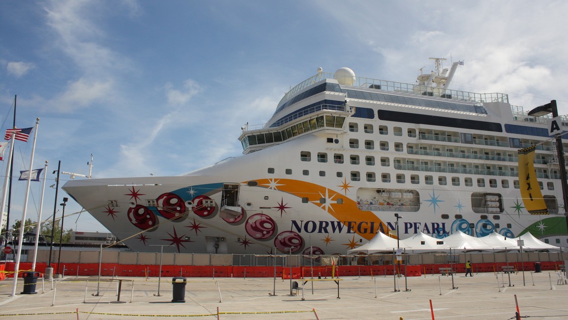 Back at the cruise ship terminal