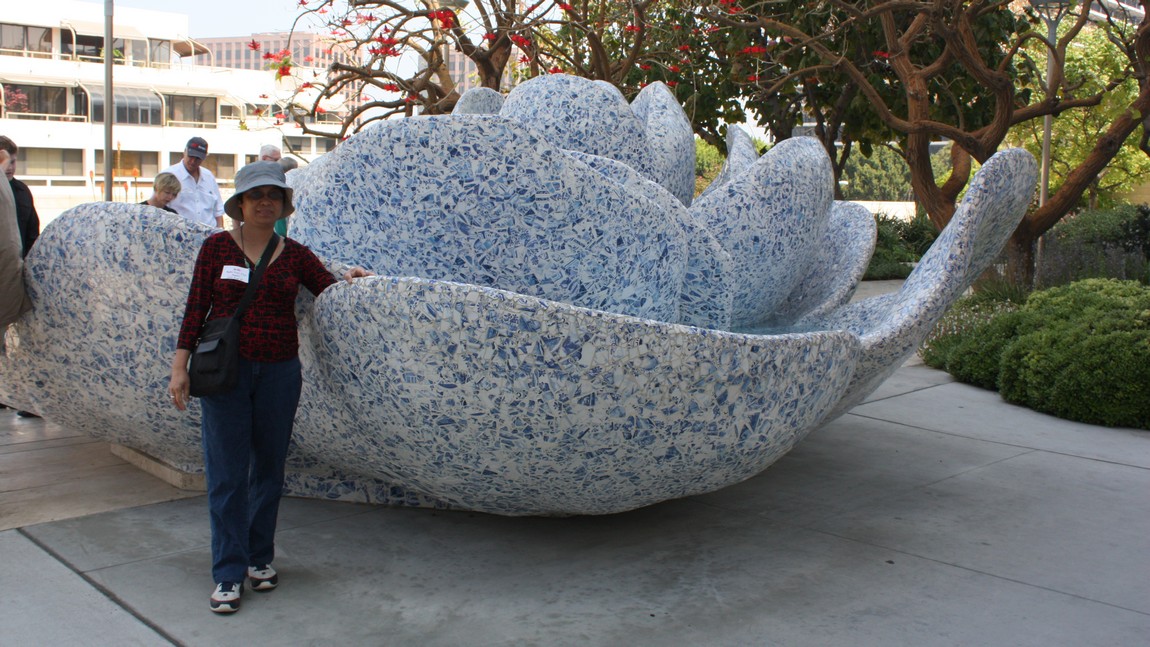 Blue Ribbon Garden