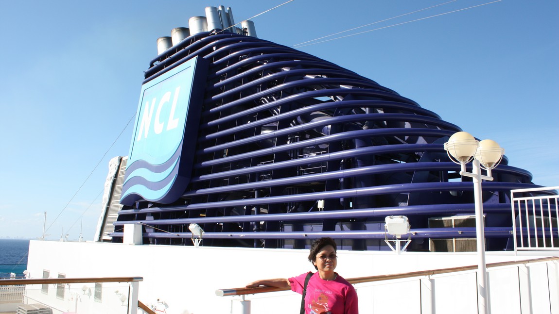 Exploring the Norwegian Pearl