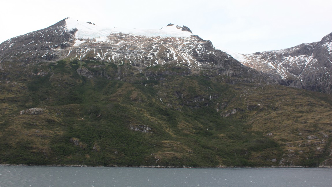 Between Francia and Italia Glaciers