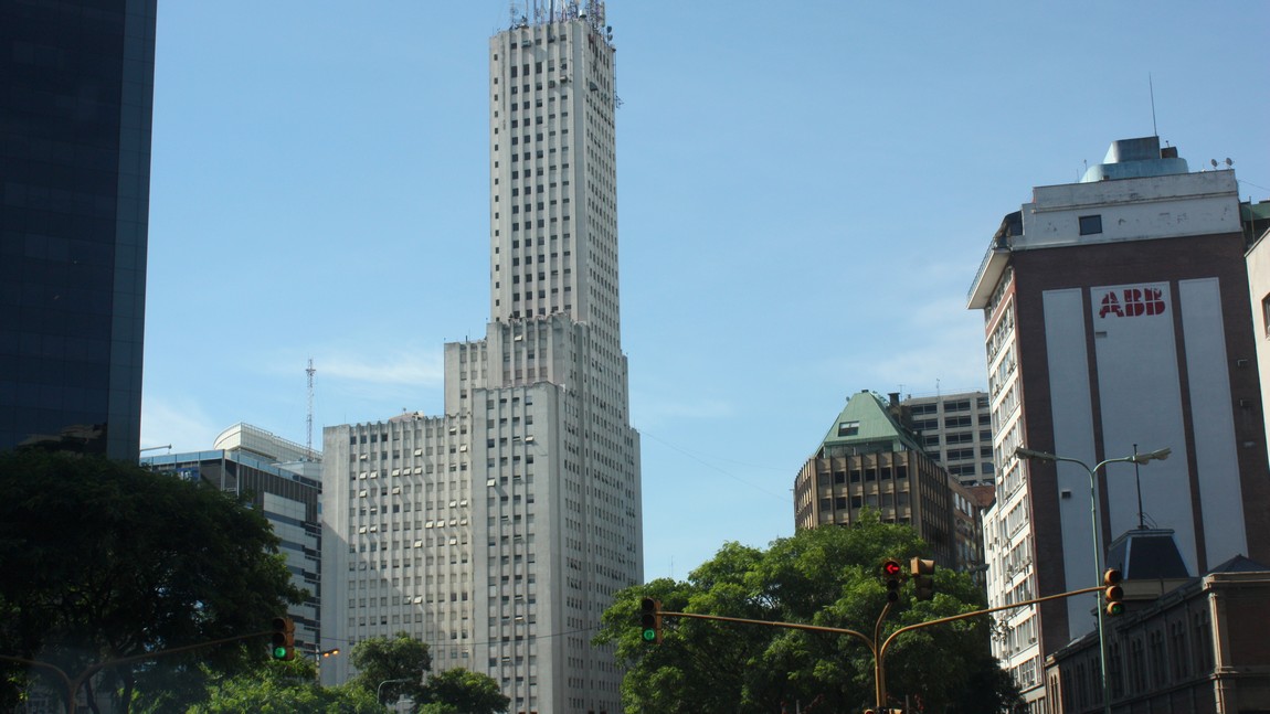 Leandro N. Alem Avenue