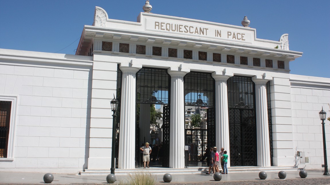 Recoleta Cemetery
