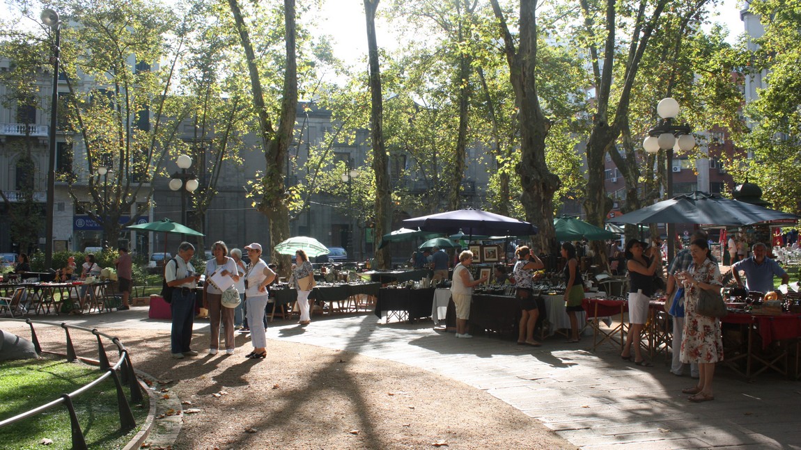 Outdoor bazaar