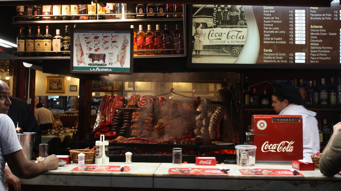 Mercado del Puerto market