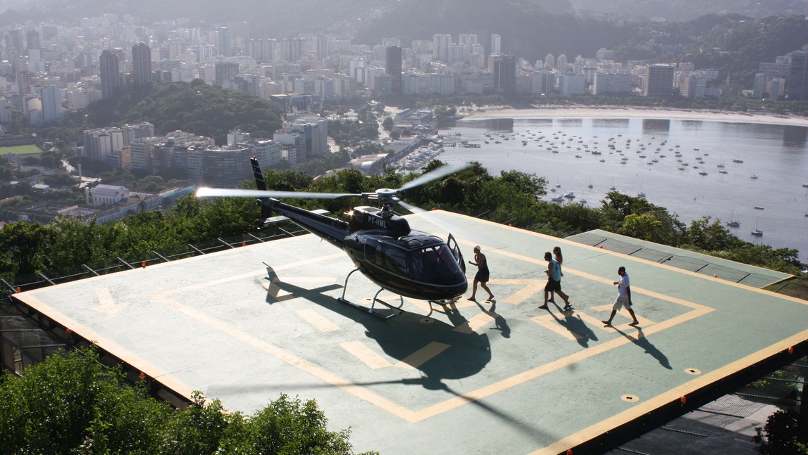 Helicopter tour