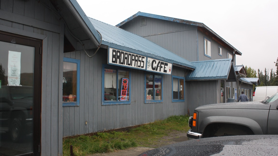 Broad Pass Cafe
