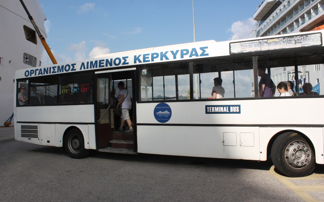 These busses carry us from the ship to town