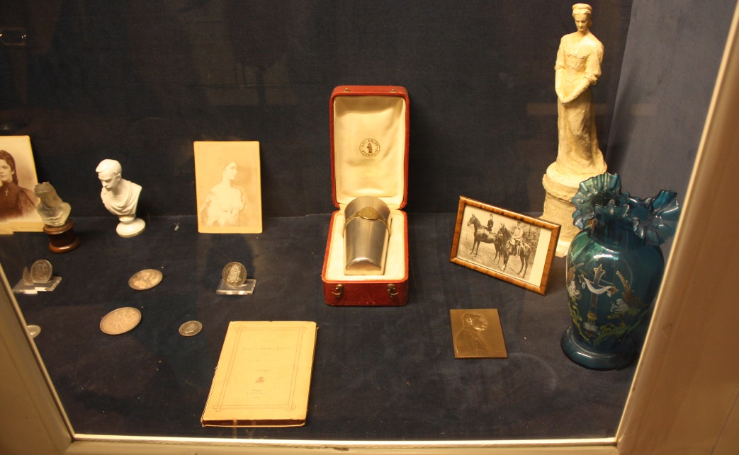 Display in the Achilleion Museum